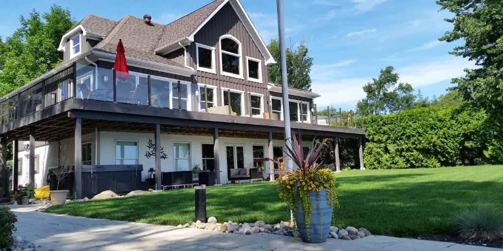 5 Great Cottages for Sale in Ontario