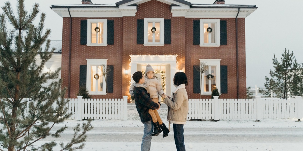 Top 5 Winter Curb Appeal Tips